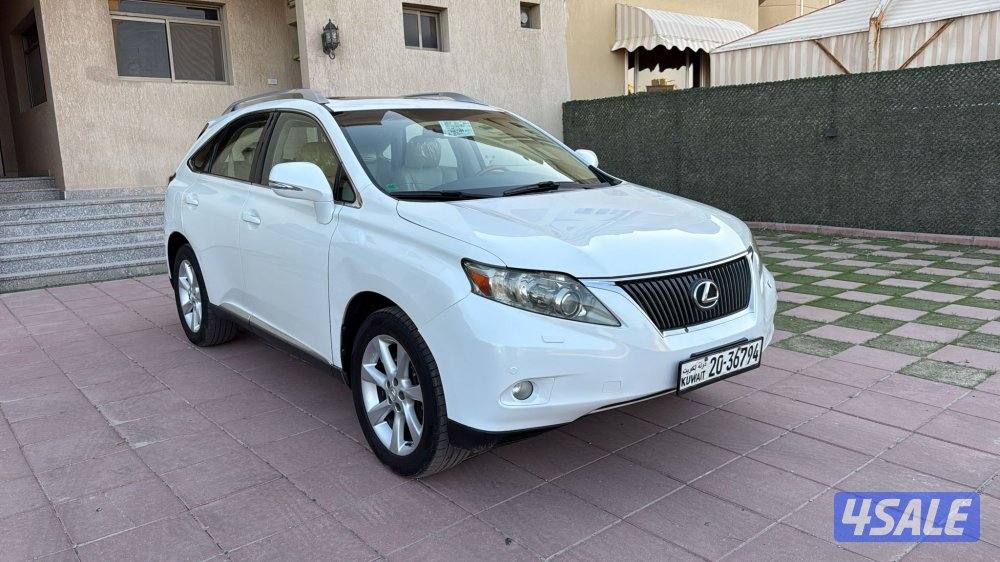 جيب لكزس بحالة ممتازه2