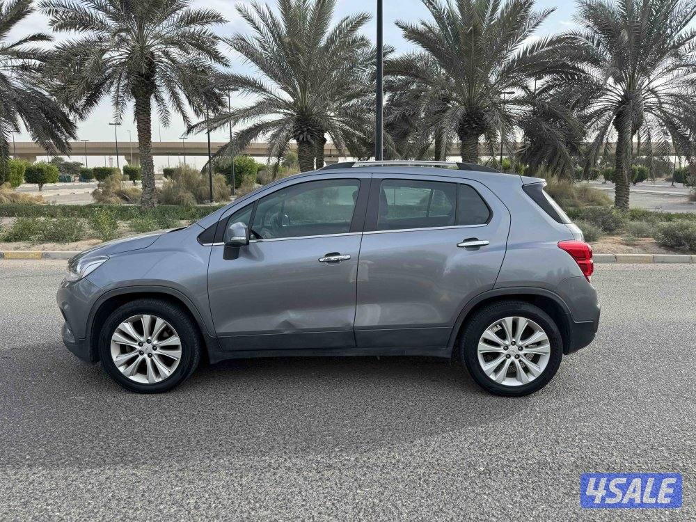 للبيع ؛ تراكس : موديل 2019 : عداد 99 الف كم1