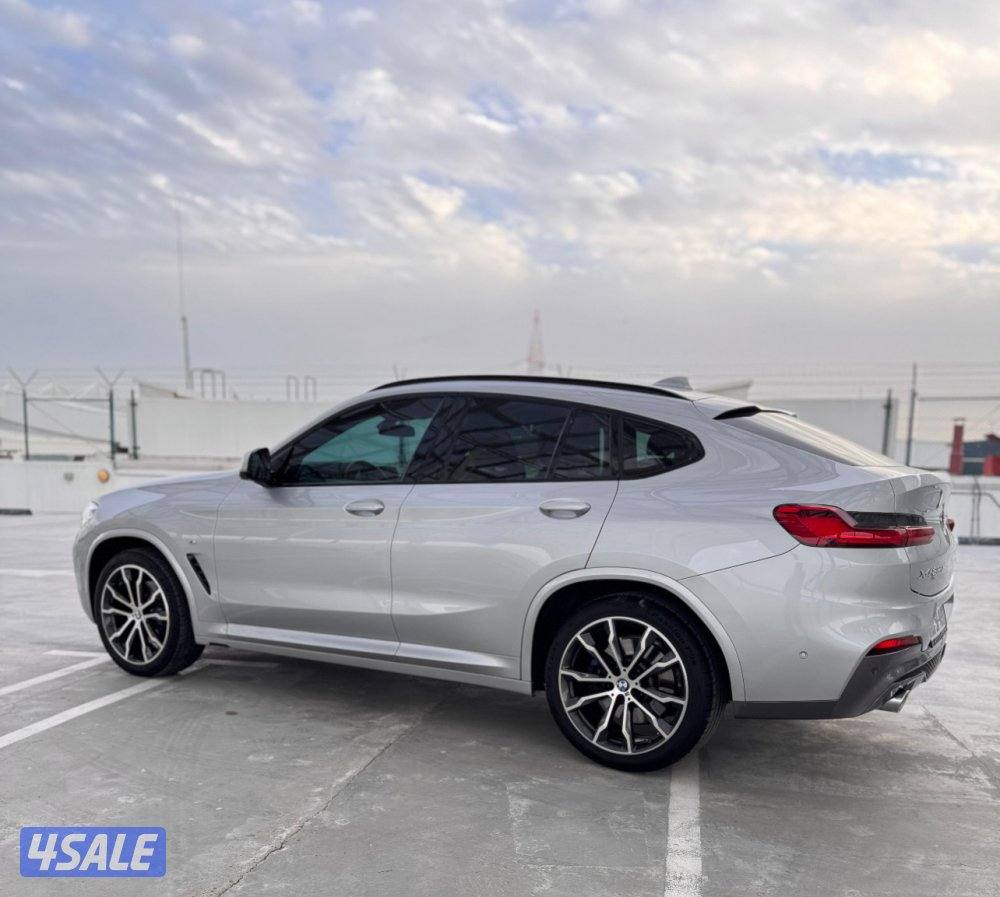 للبيع BMW X4 موديل 2021 الغانم صبغ الوكالة سيرفيس وكالة2