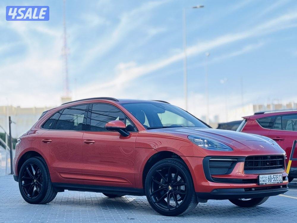 للبيع بورش ماكان موديل 20220