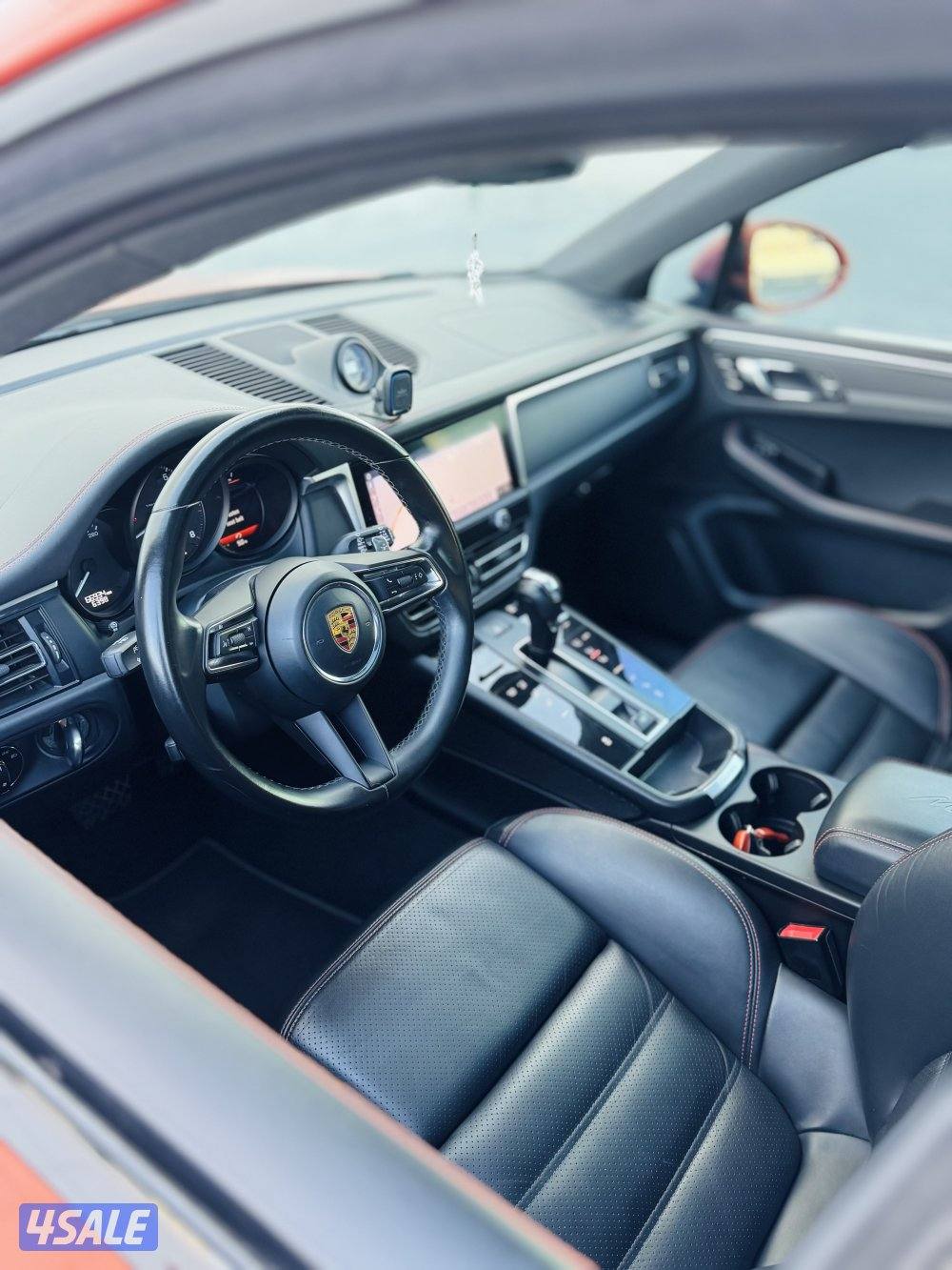 للبيع بورش ماكان موديل 202212