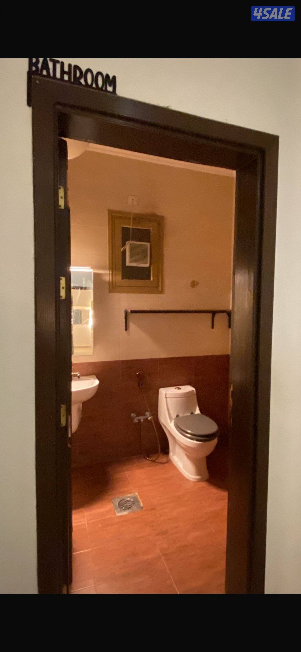 الرابيه / للأجار شقه صغيره للمعاريس3غرف وحامين2