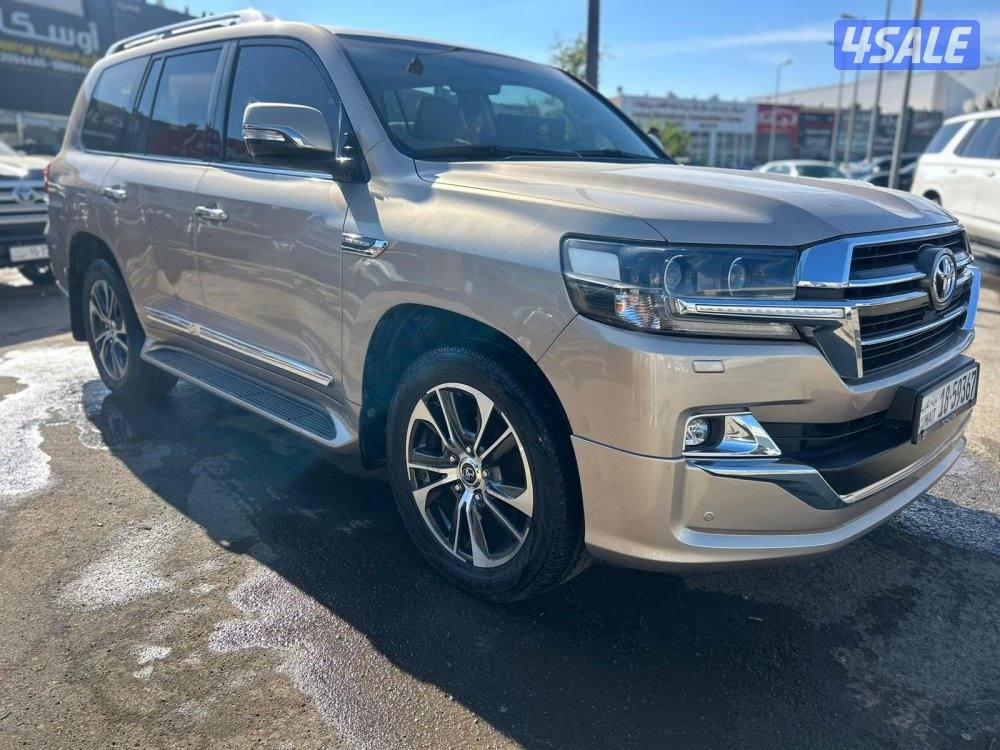 لاند كروزر GX.R-قراند تورينق .V8 موديل 20201