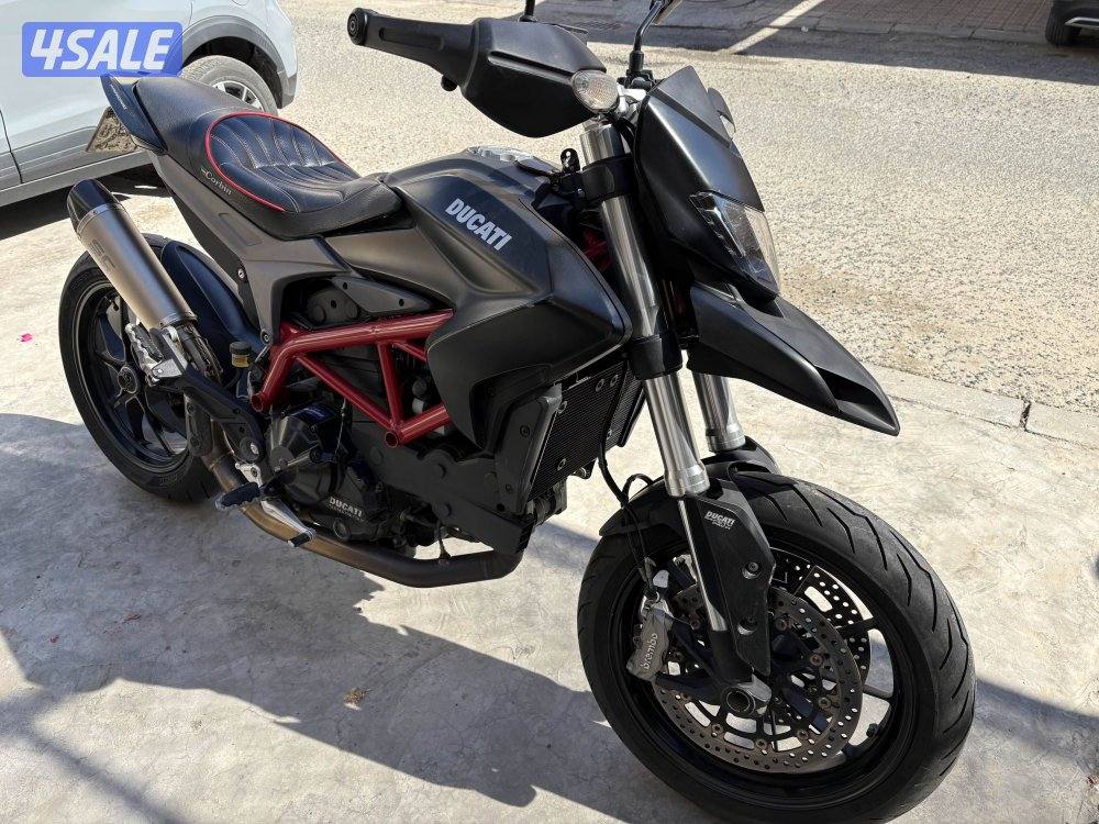 Ducati Hypermotard 8212