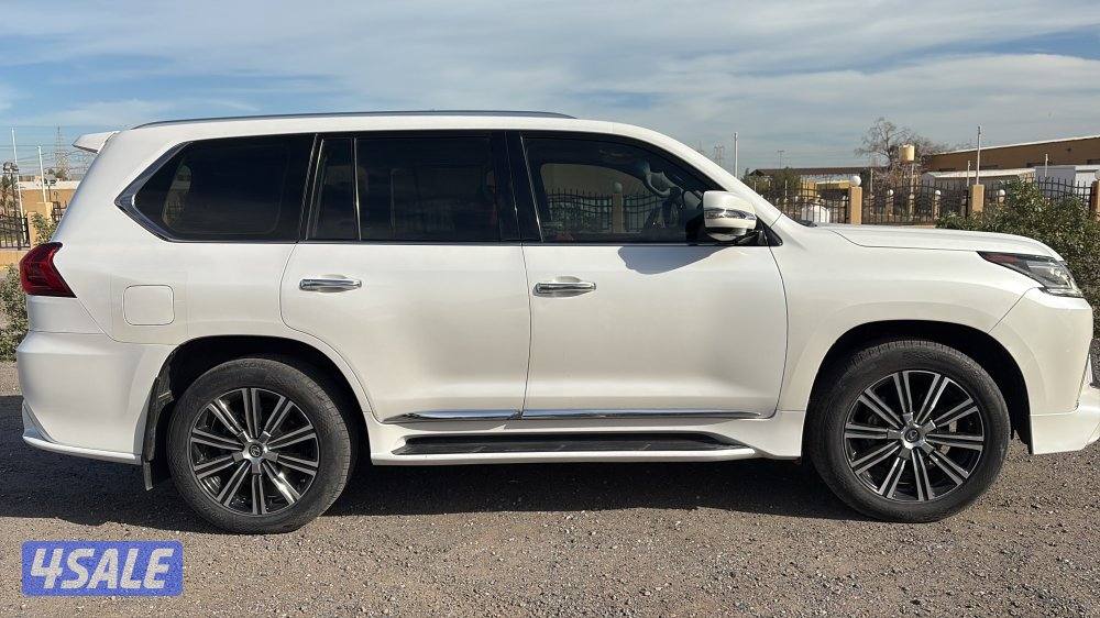 درجه اولى ( سبورت ) الساير سيرفس وكاله مرفق فحص قطعتين صبغ وباب تجميلي1