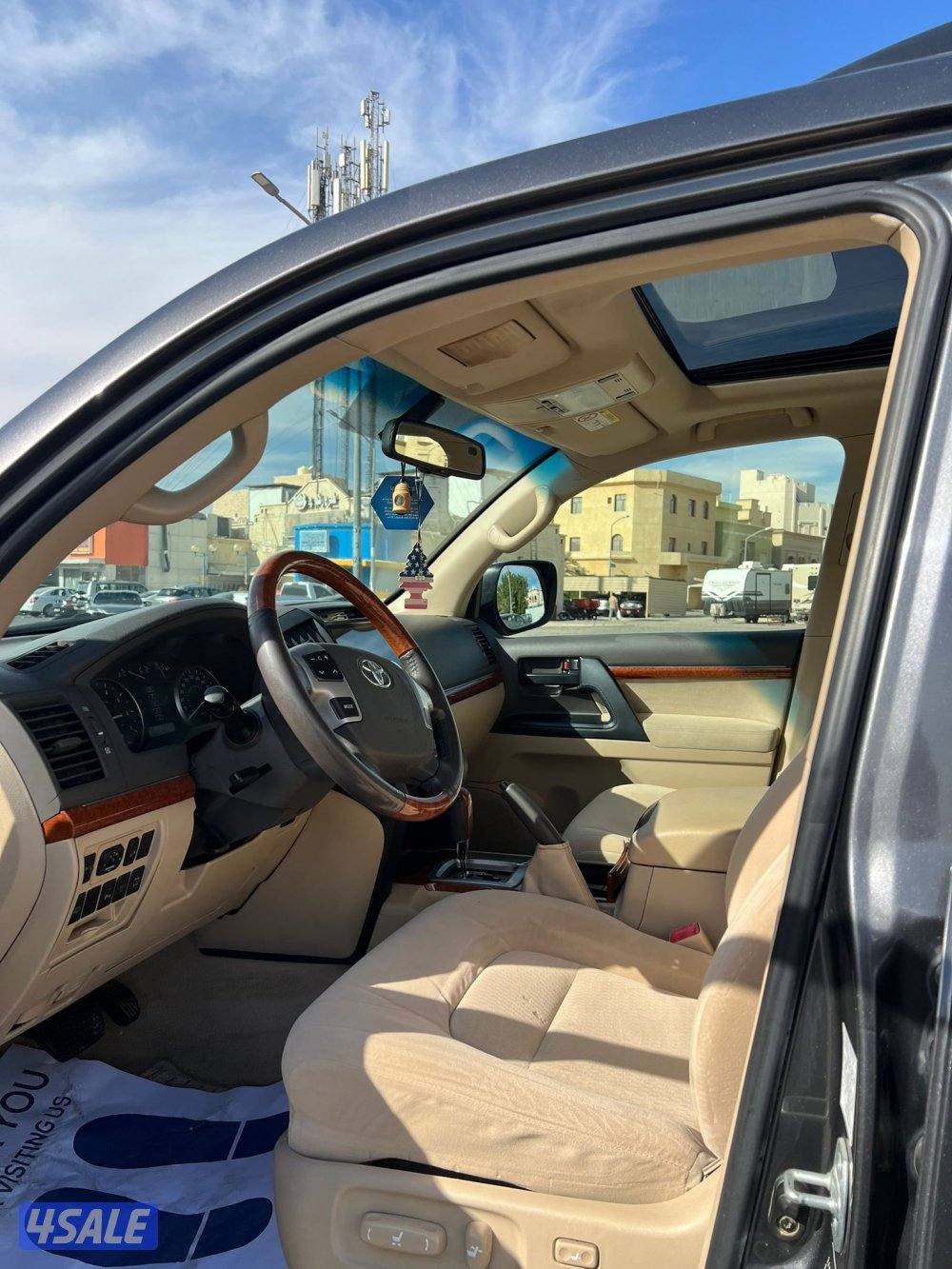 لاند كروزر ٢٠١٤ gxr  ٨سلندر6