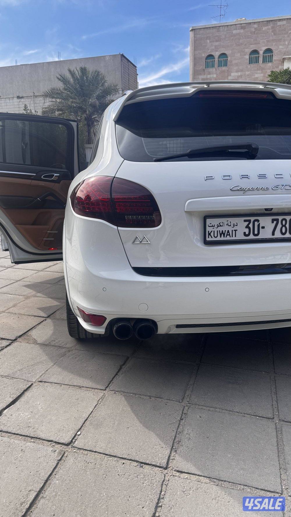 للبيع GTS 2013 ماشي 1727