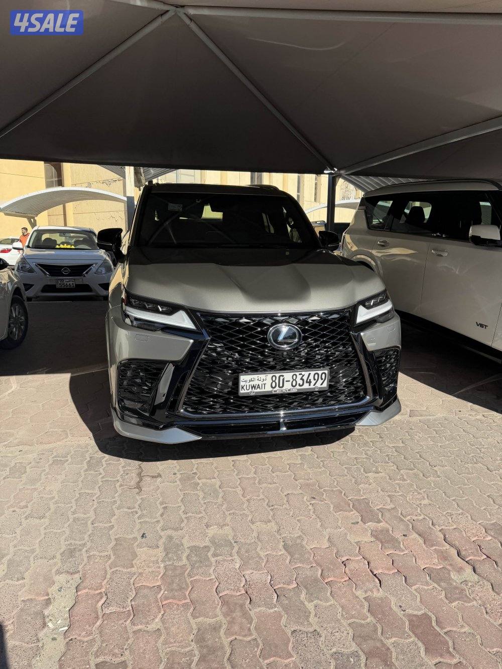 للبيع LX 20241