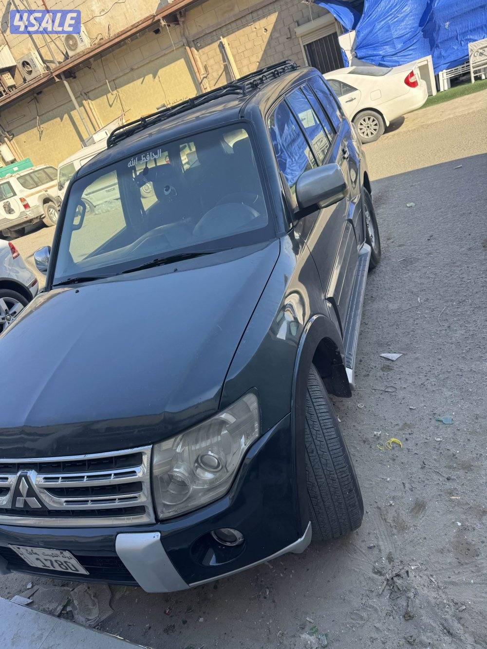 باجيرو موديل ٢٠٠٩تواير نضيفه جدا0