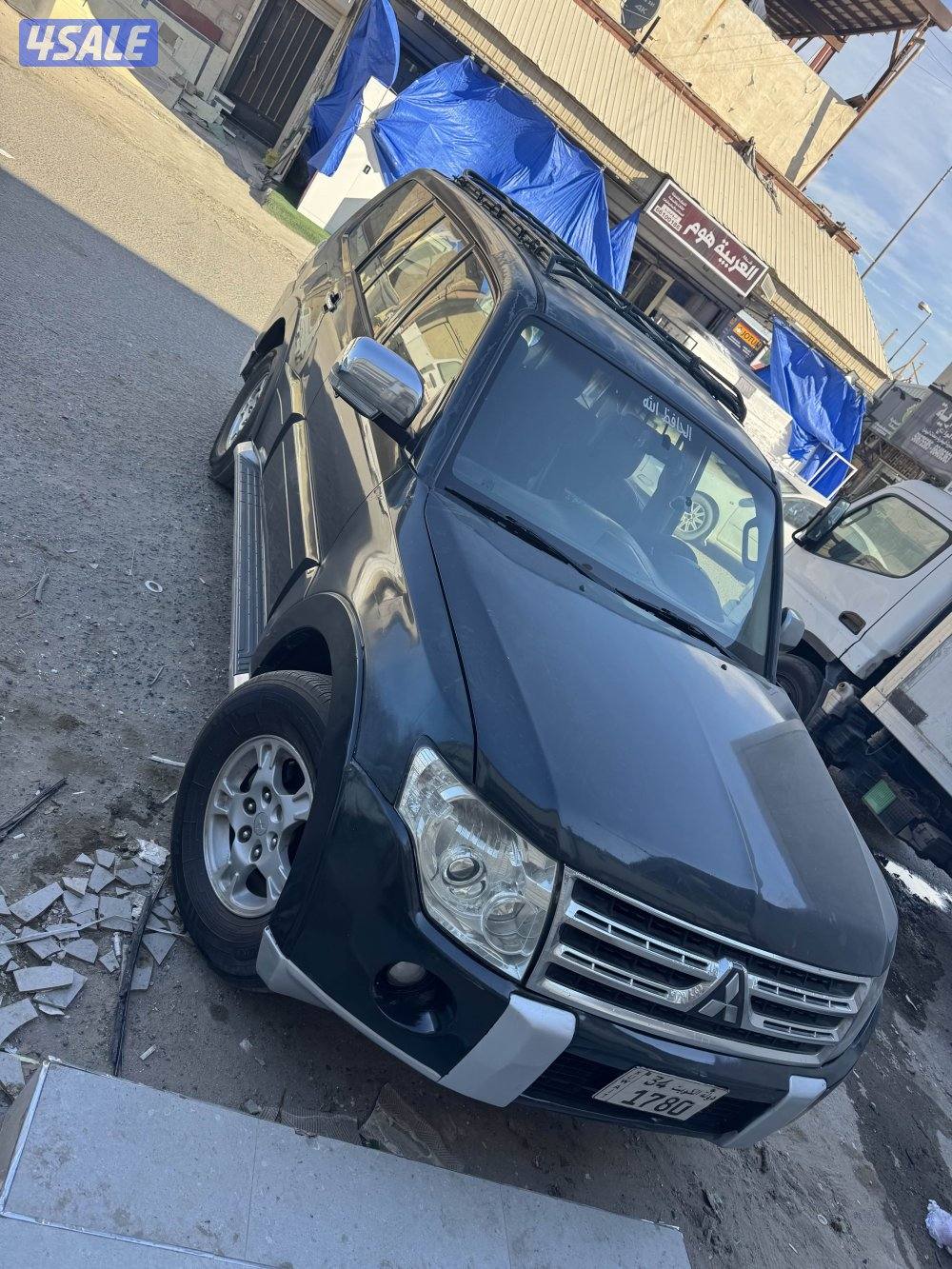 باجيرو موديل ٢٠٠٩تواير نضيفه جدا1