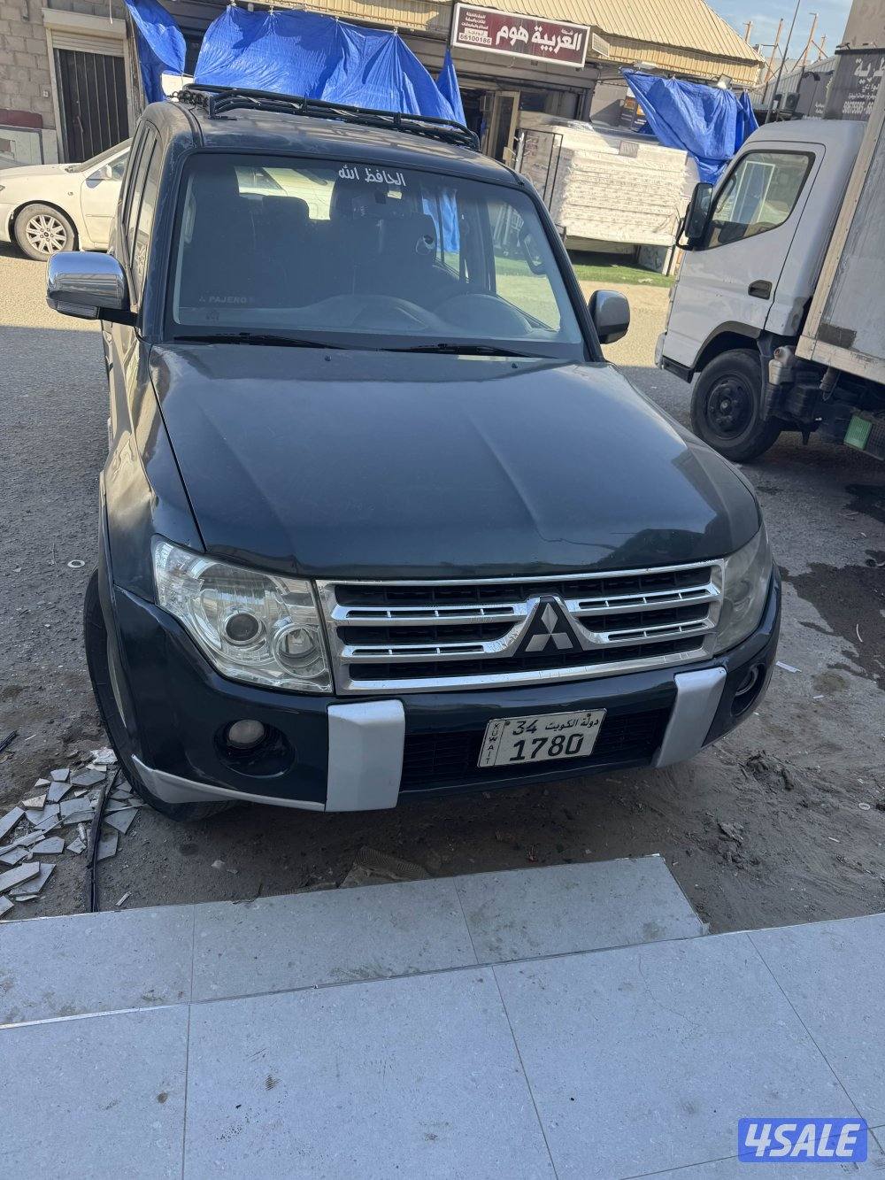 باجيرو موديل ٢٠٠٩تواير نضيفه جدا2