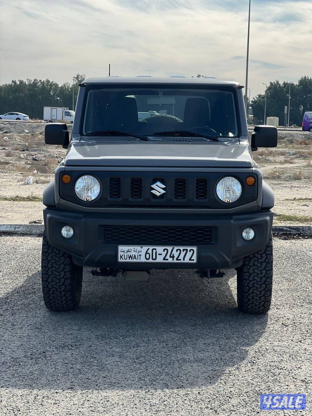 للبيع جمني قير عادي2022 ماشي 60الف فقط4