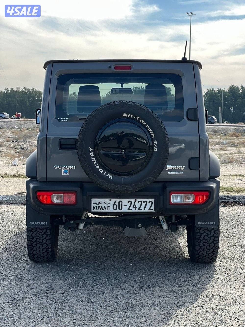 للبيع جمني قير عادي2022 ماشي 60الف فقط5