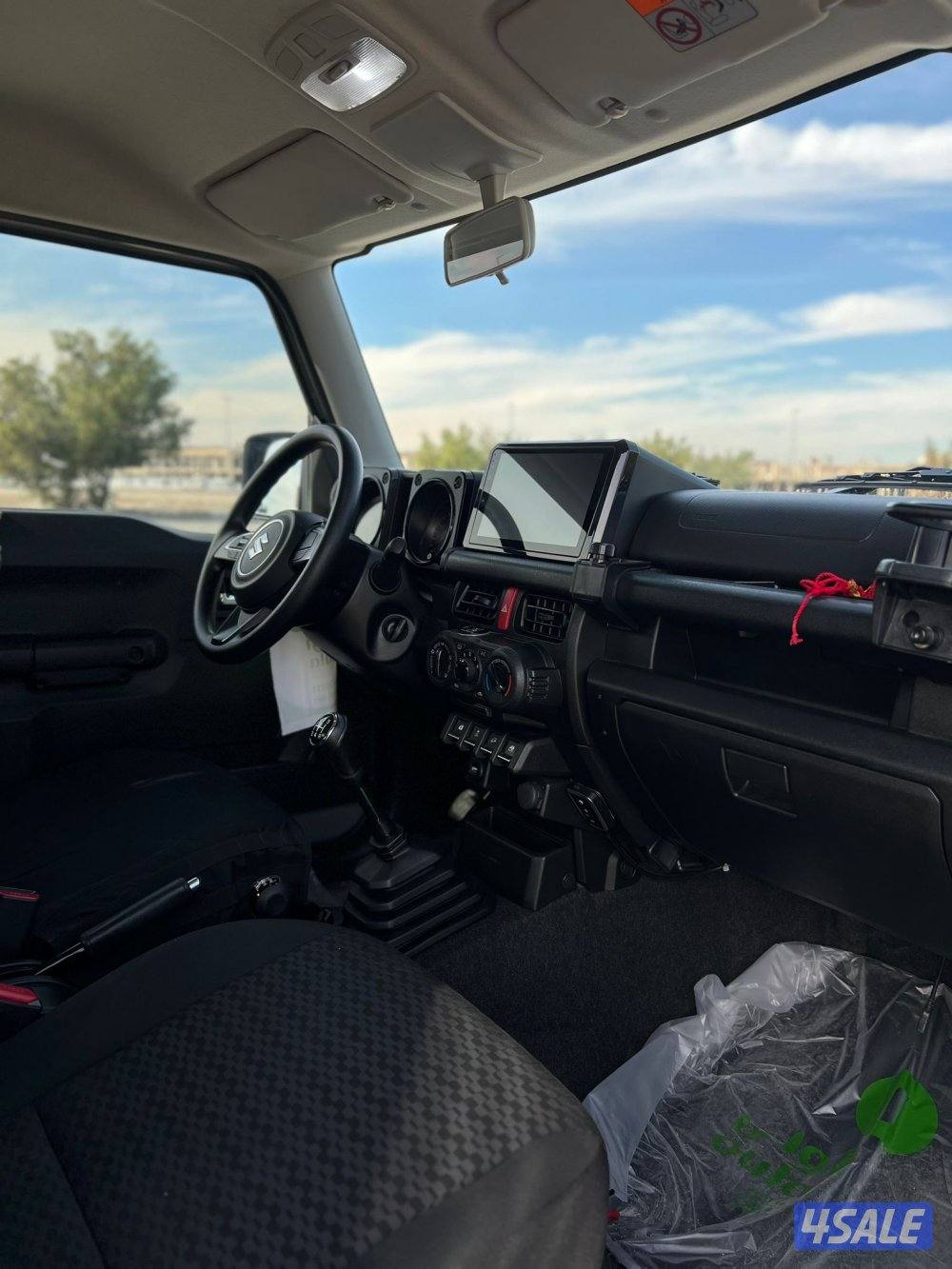 للبيع جمني قير عادي2022 ماشي 60الف فقط6