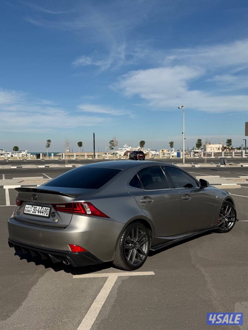 لكزس ISF SPORT4