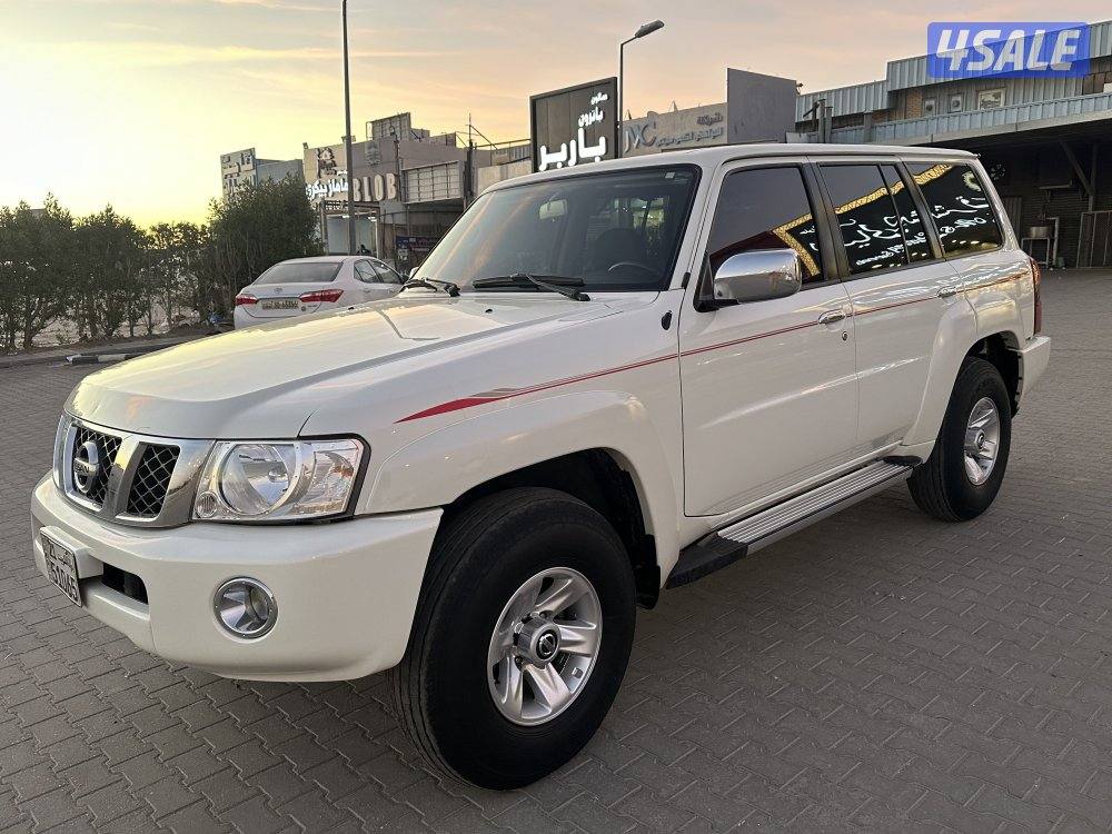 للبيع سفاري فتك 2022 قير عادي المالك الثاني4