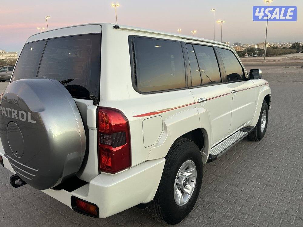 للبيع سفاري فتك 2022 قير عادي المالك الثاني7