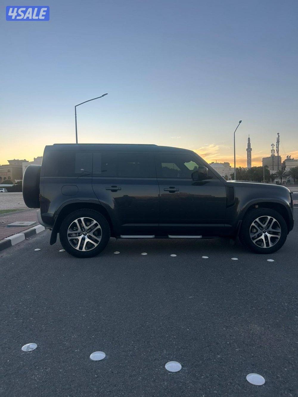 ديفندر HSE 20233