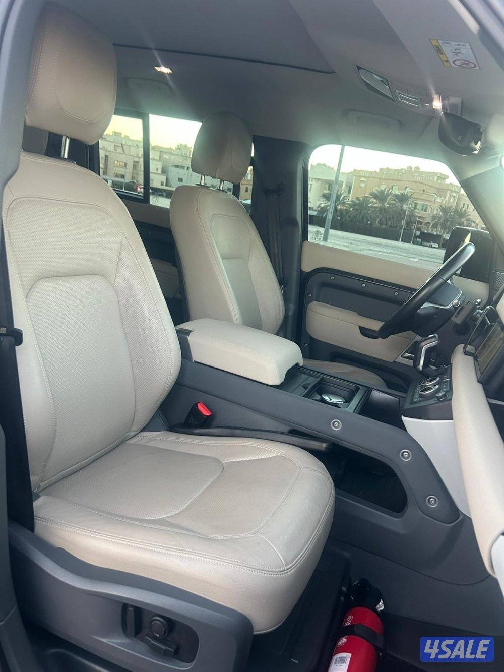 ديفندر HSE 202310