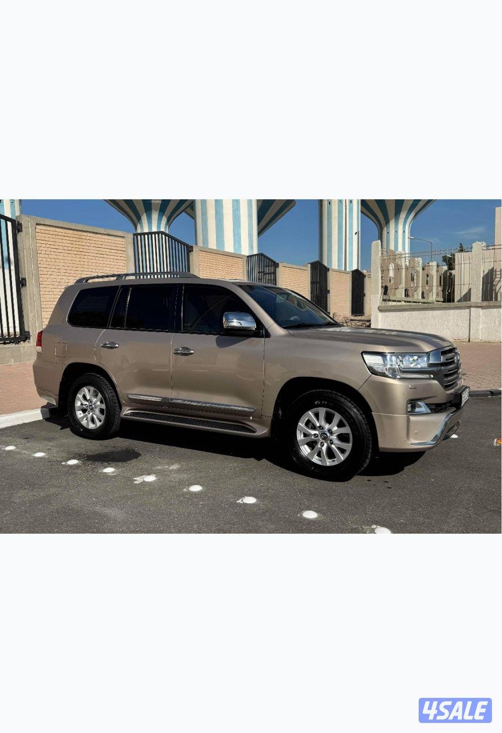 GX.R2017 للبيع لاند4