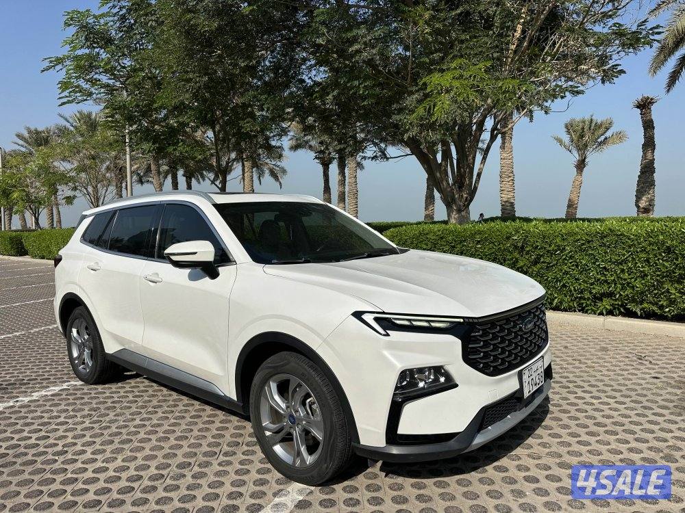 للبيع فورد تيريتوري موديل 2023 العداد 130 الف وكالة الغانم3