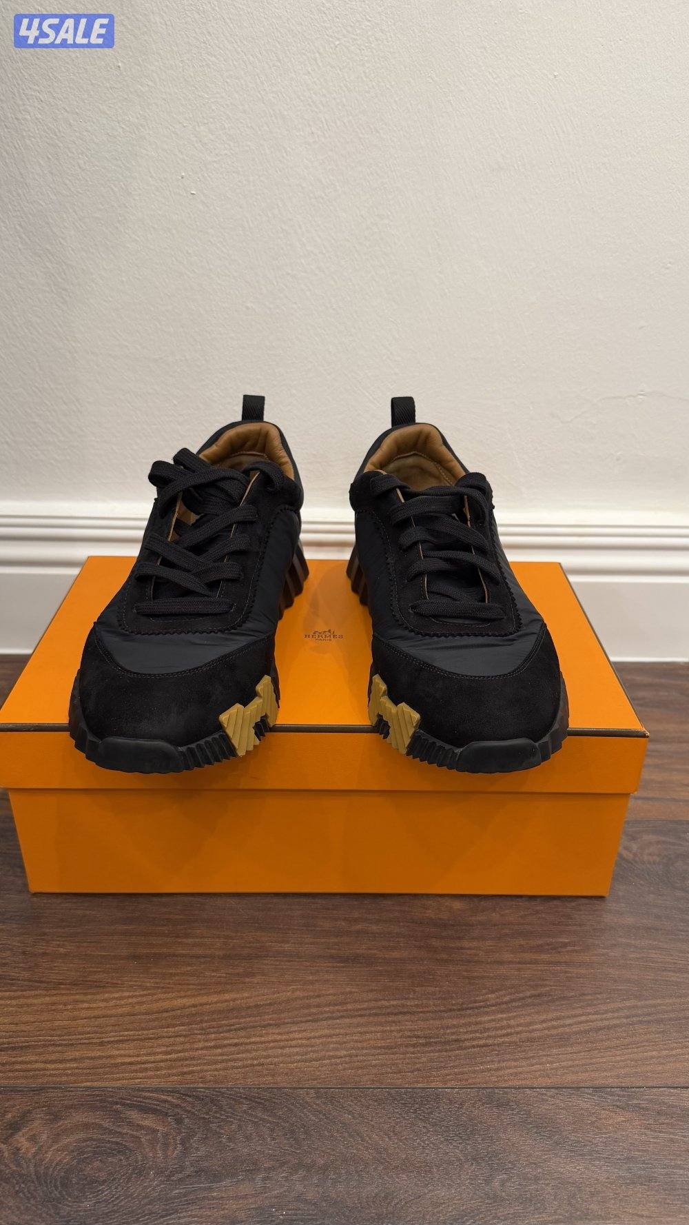 جوتي Hermès أصلي مقاس 42.54