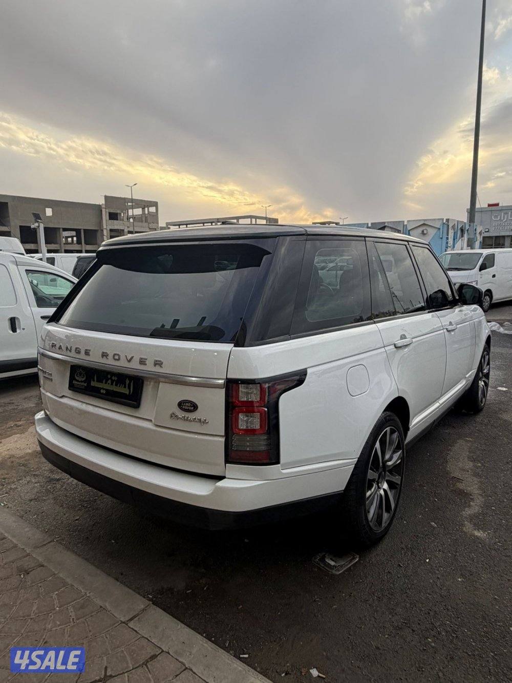 رنج روفر se سوبر تشارج عداد ١٥٦4