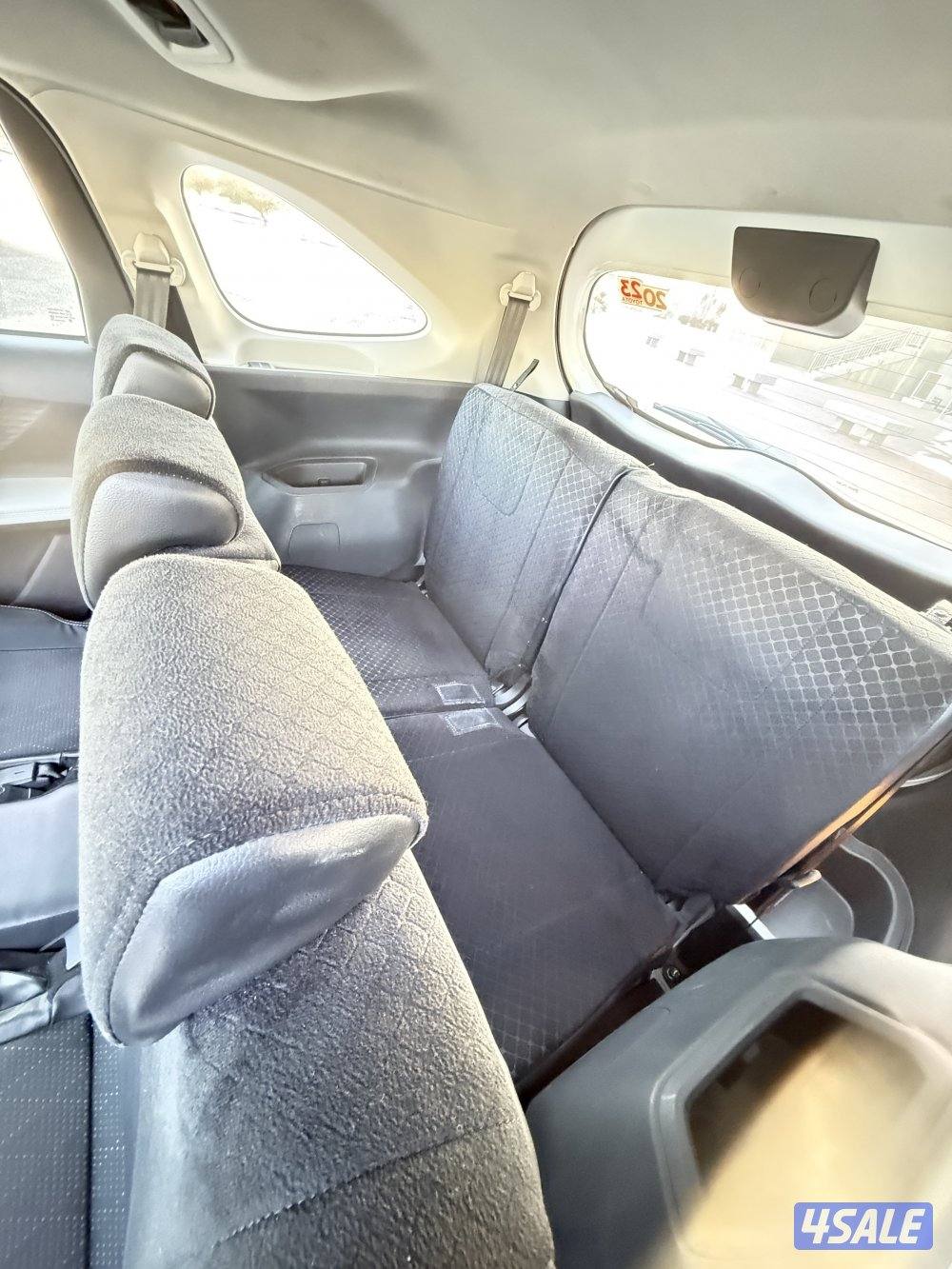 البيع تويوتا فيلوز 20238