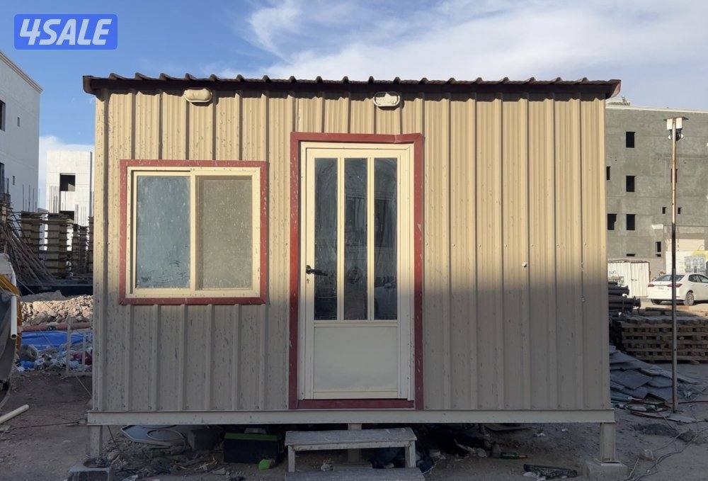 شاليه مقاس ٤/٣ يتكون من غرفه ومطبخ وحمام2