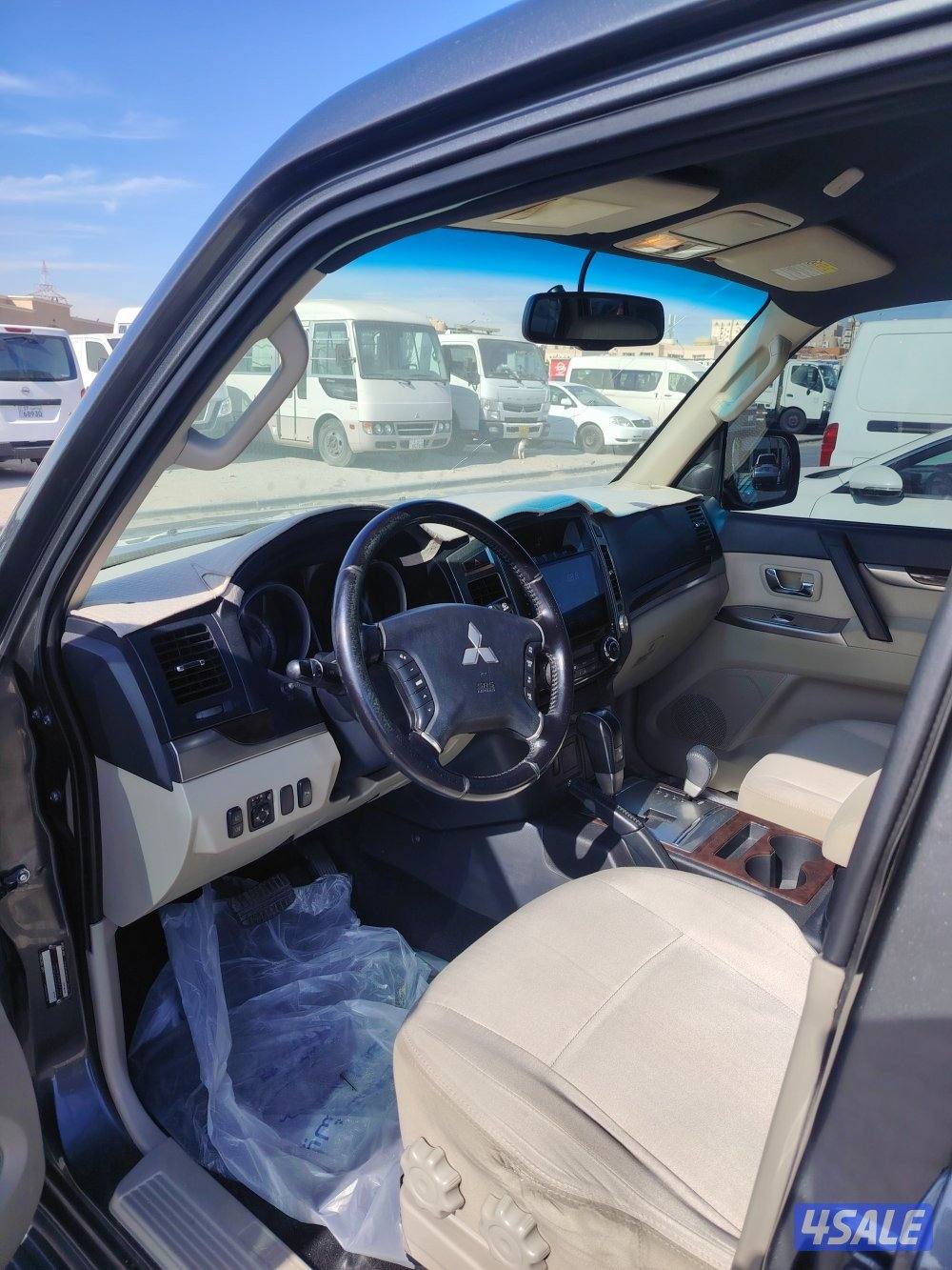 باجيرو ٢٠١٧ مكينه صغيره بحالة الوكاله5