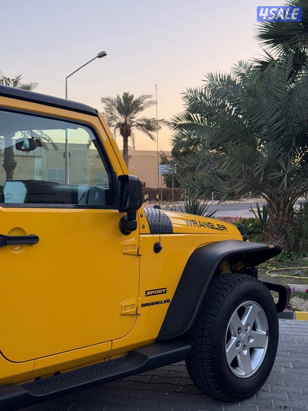 للبيع. جيب رانجلر 2015 بحالة الوكالة بيعة سريعة4