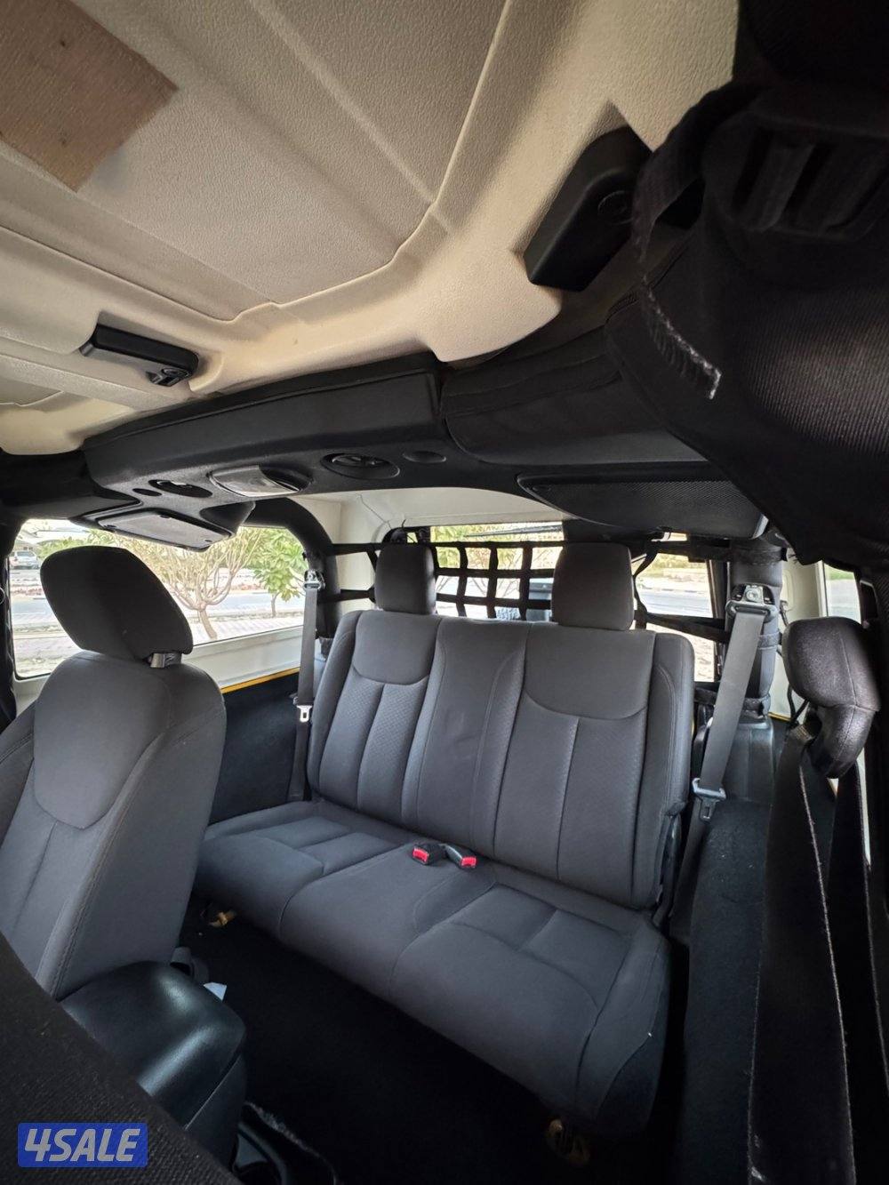 للبيع. جيب رانجلر 2015 بحالة الوكالة بيعة سريعة8