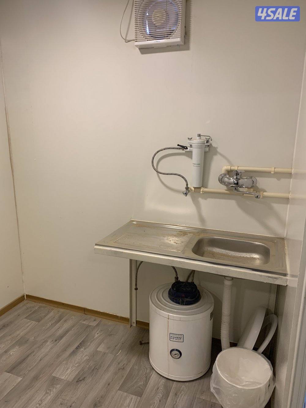 ‏للبيع شاليه مقاس ستة في أربعة غرفة ومطبخ ودوره مياه4