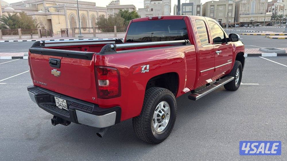 سلفرادو HD2500 بحالة الوكاله1