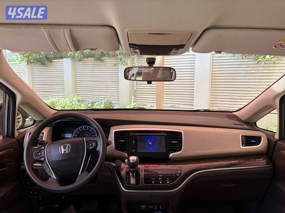 للبيع هوندا اوديسي موديل ٢٠١٨1