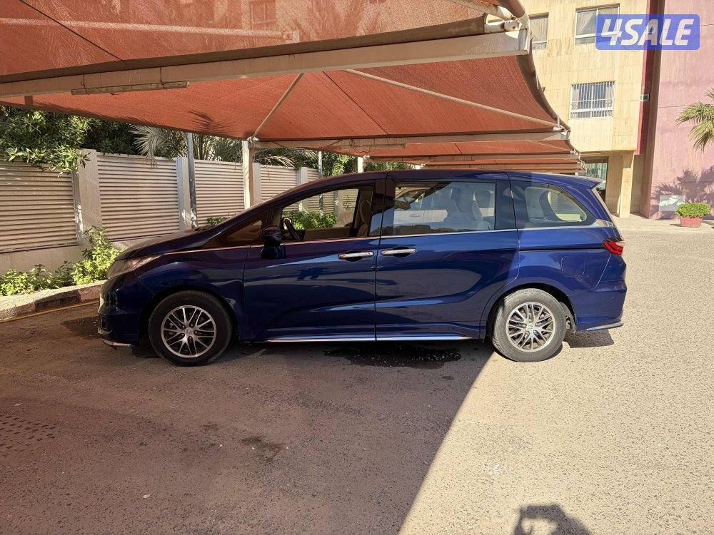 للبيع هوندا اوديسي موديل ٢٠١٨7