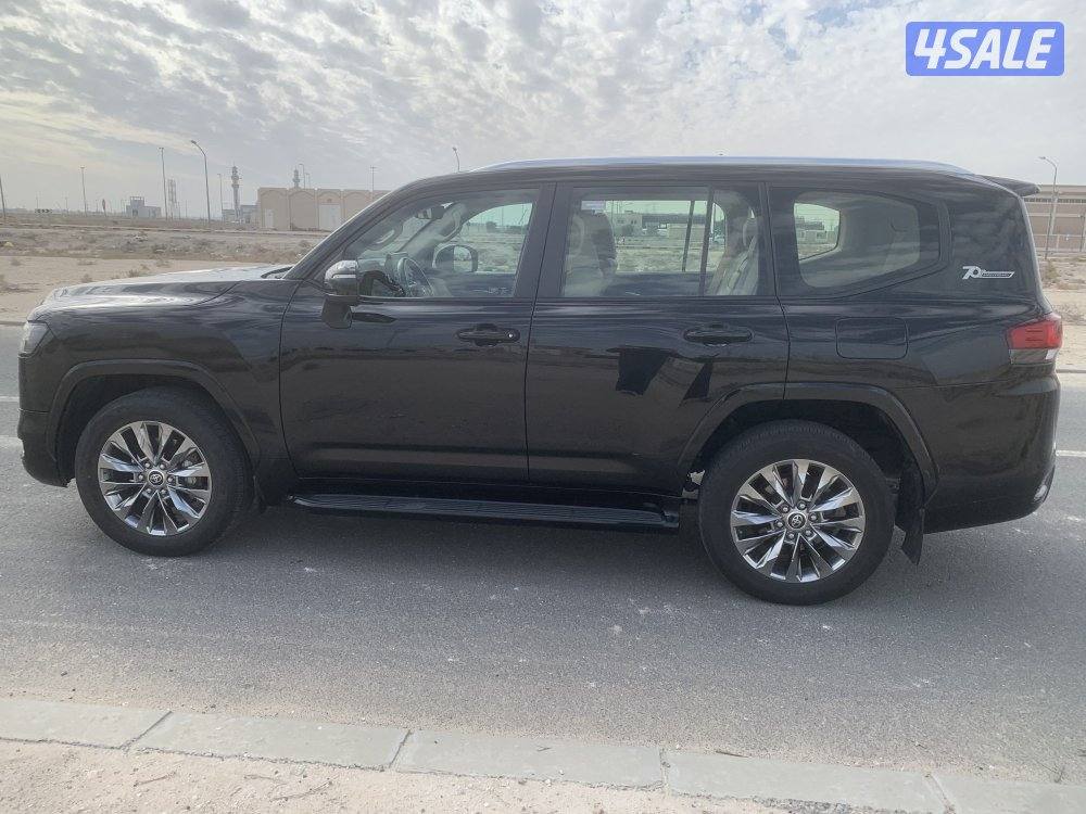 لاندكروز ايرو وارد الساير موديل 20221