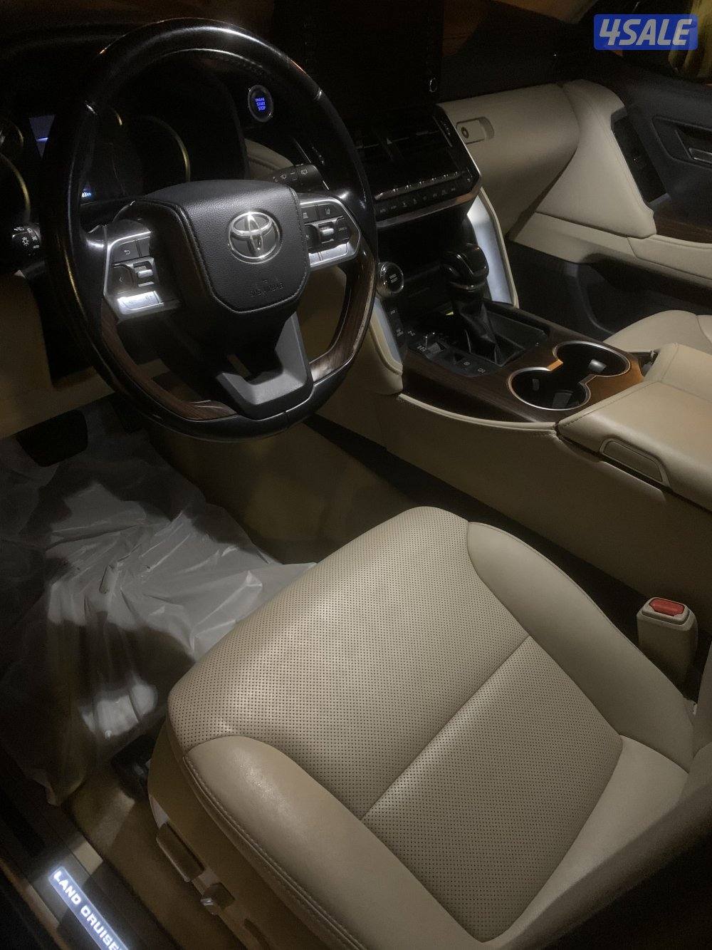 لاندكروز ايرو وارد الساير موديل 20224