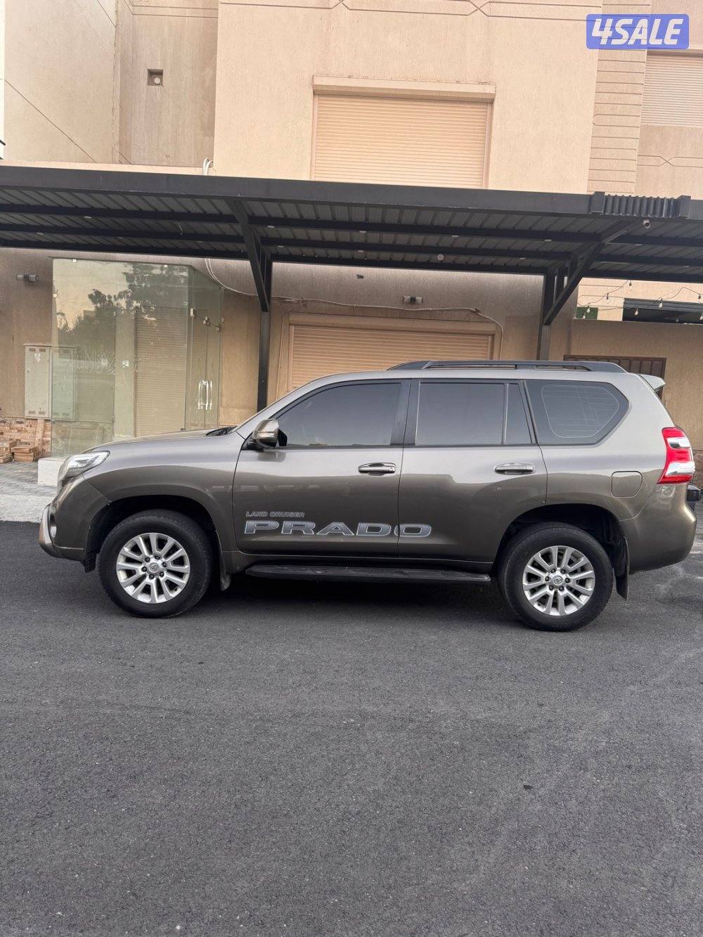 برادو 2015 صبغ الوكاله فل اوبشن0