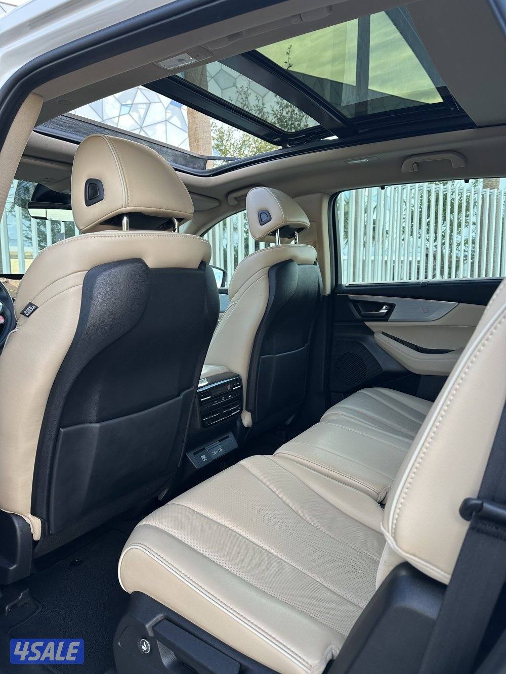 اكيورا MDX 2022 عداد 28  ألف صبغ الوكالة كامل المواصفات9