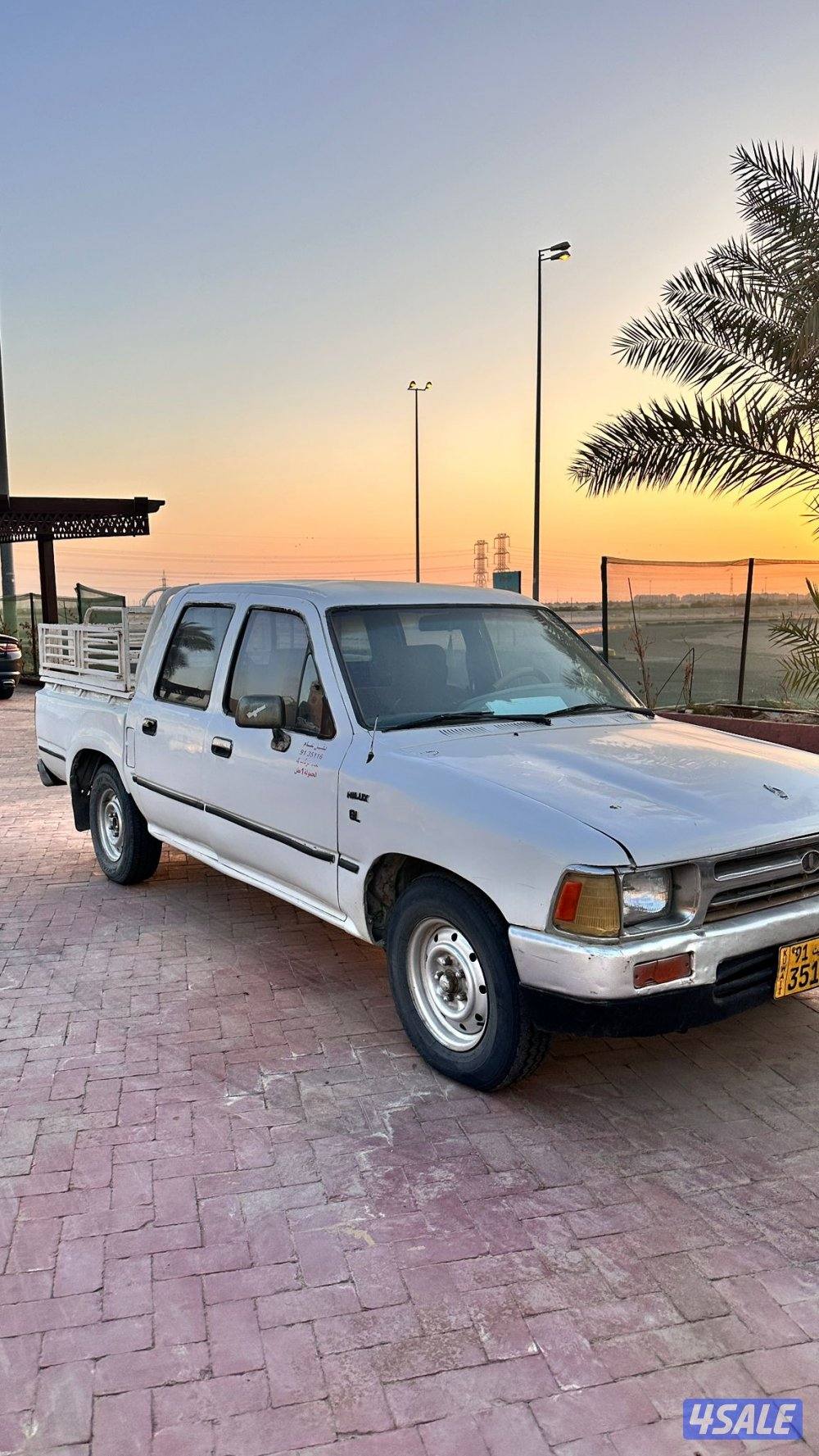 للبيع هايلوكس 89 شرط الفحص3