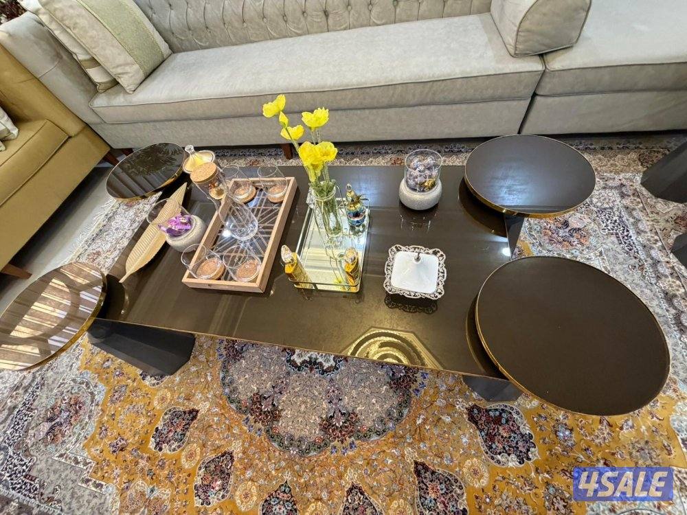 كنب و طاولات خدمة للبيع2