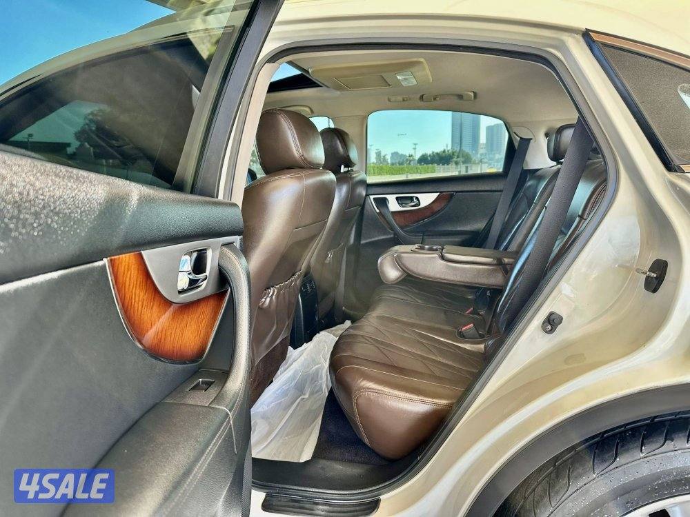 إنفينتي FX37 - الموديل:2013 - العداد:24613