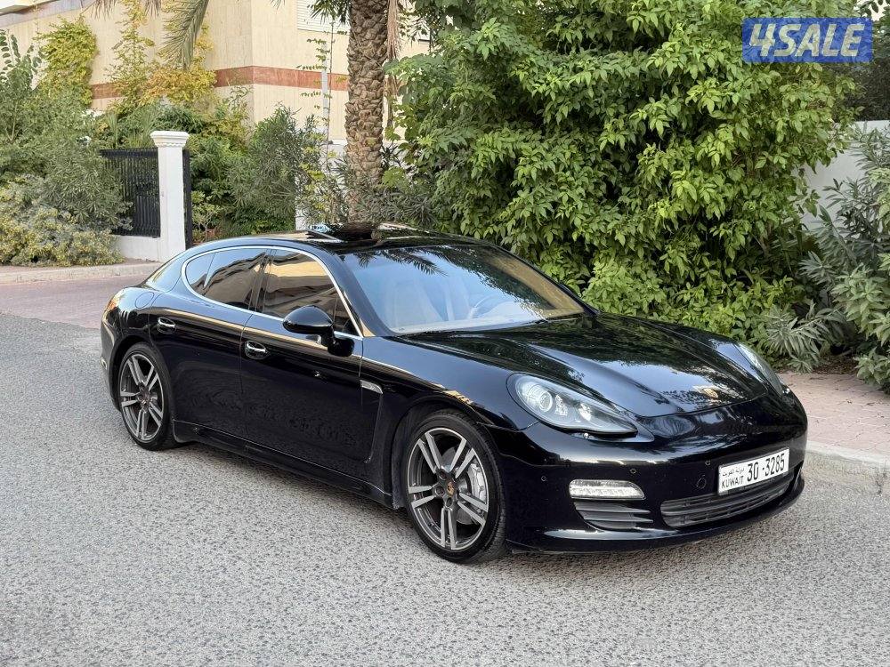Porsche panamera S 144km model 2013 original paint full option6