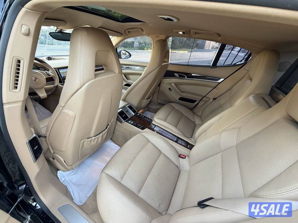 Porsche panamera S 144km model 2013 original paint full option8