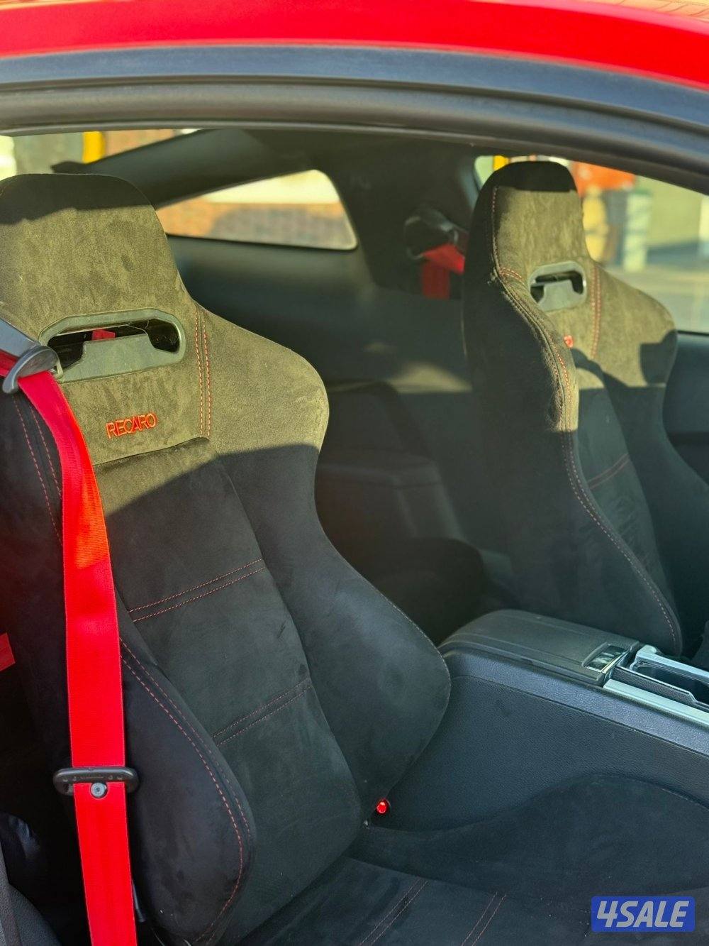 للبيع موستنج 2010 قير عادي بحاله الوكاله5