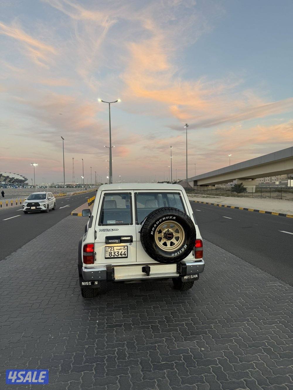 للبيع سفاري وارد الحمراني حكومي موتري مصبوغ عام تجديد صبغه اله تندا2