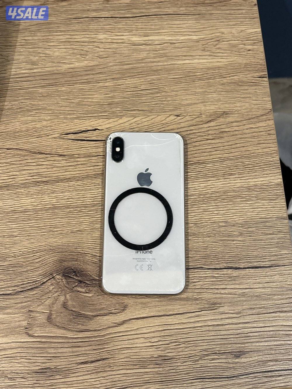 حجم الشاشة ٥.٧ بوصة 64GB مستعمل لون أبيضX أيفون0