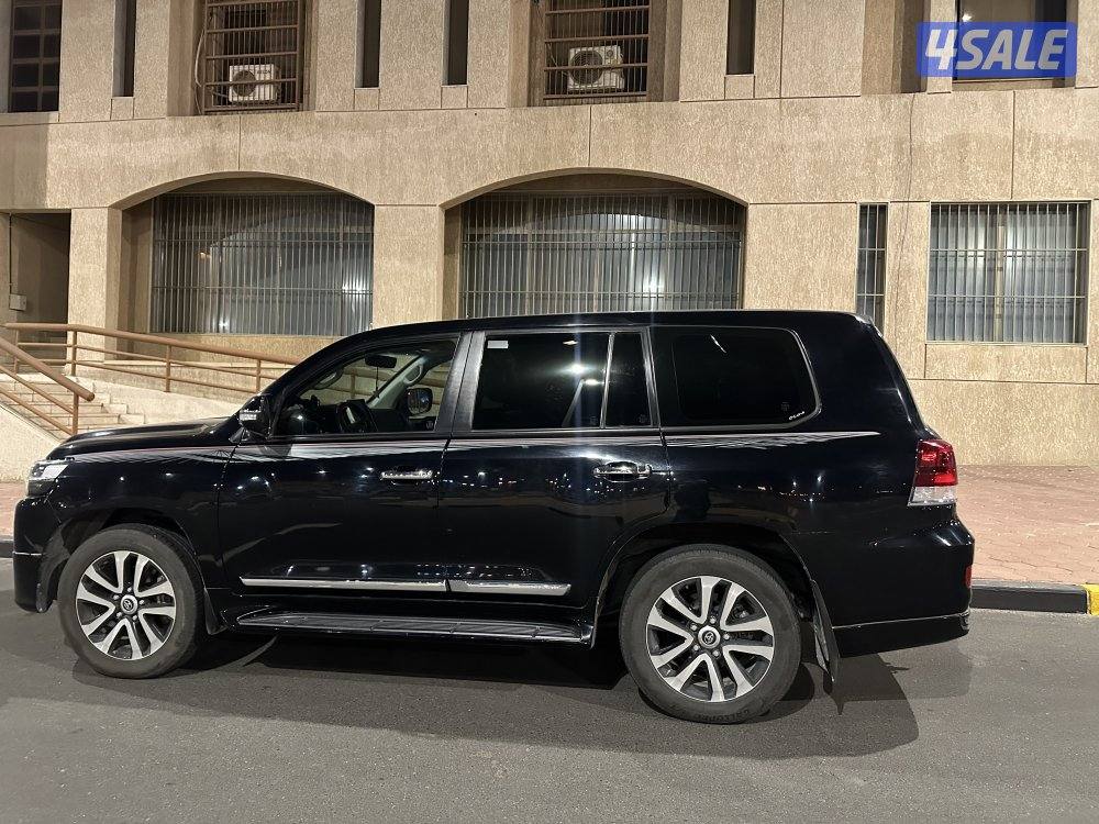 لاندكروزر ٢٠١٩  قراند تورنق ليمتيد اديشن7