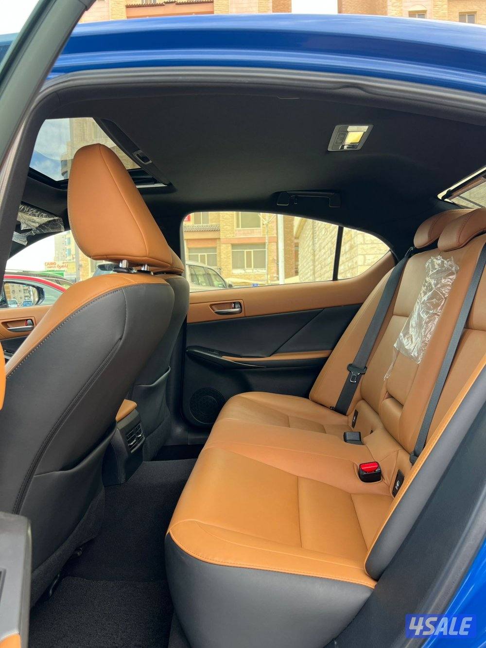 Lexus-IS300 -2021-km=92000 full option company waranty no any accident9